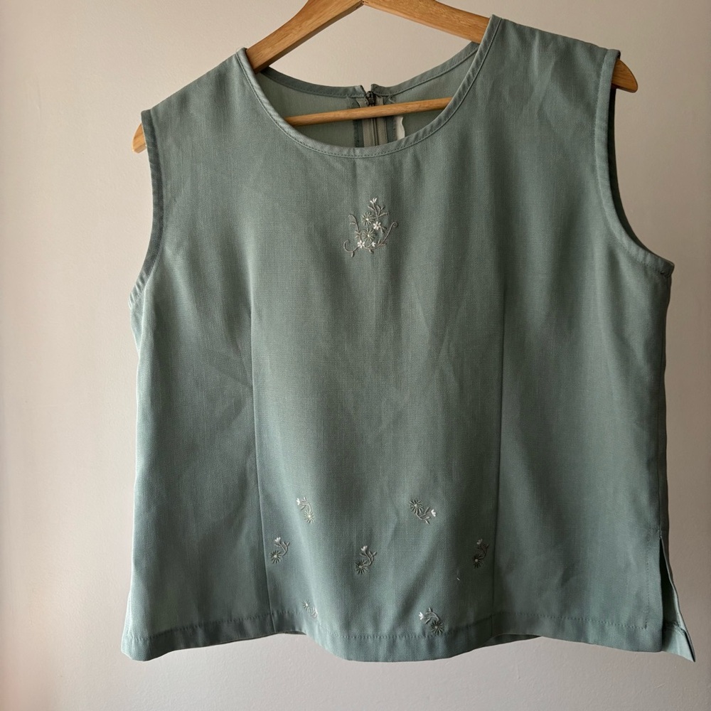 1990s Sleeveless Mint Green Embroidered Women's Top